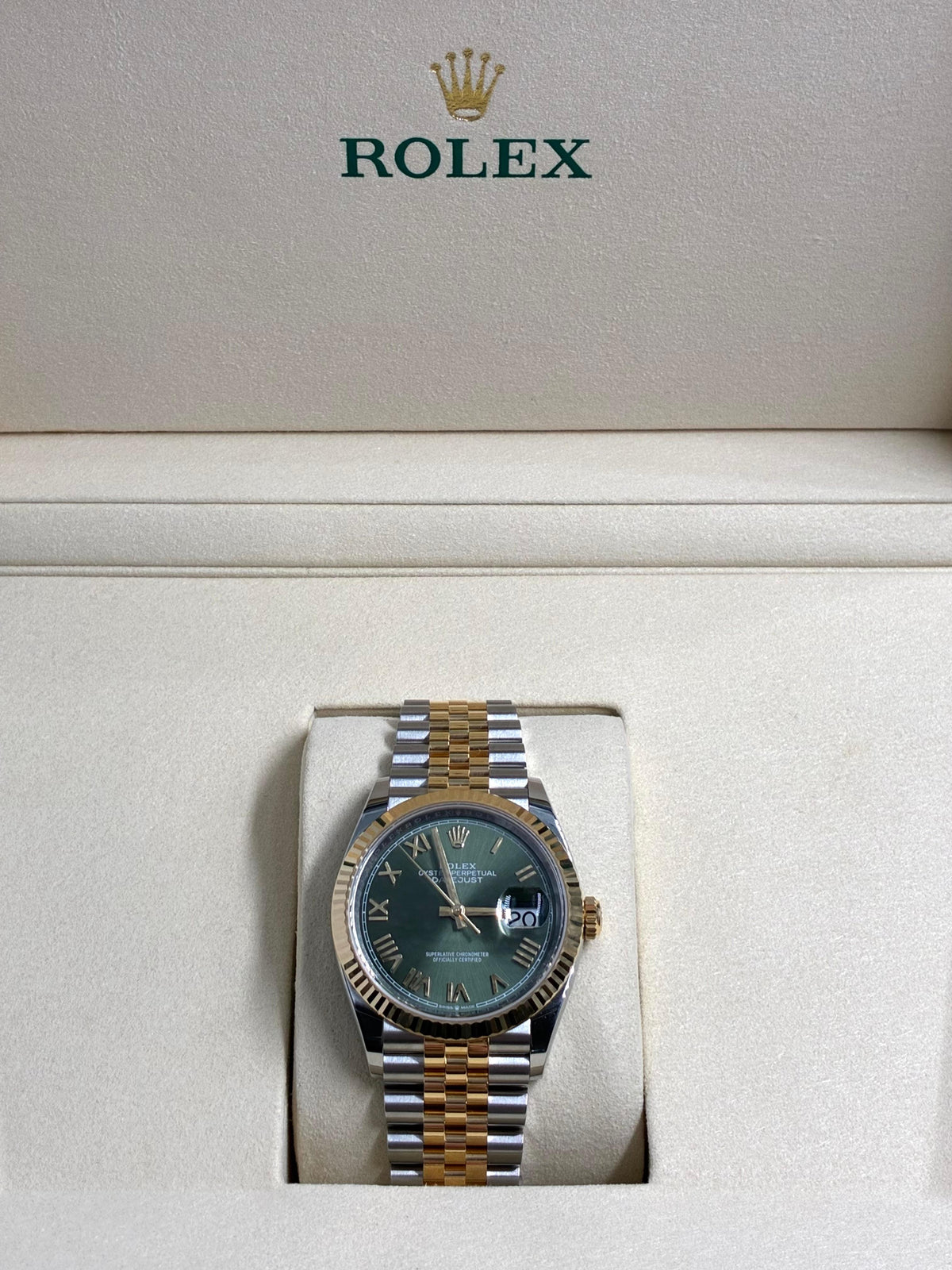 Rolex Datejust 36 126233 NEW GREEN ROMAN JUB 2026