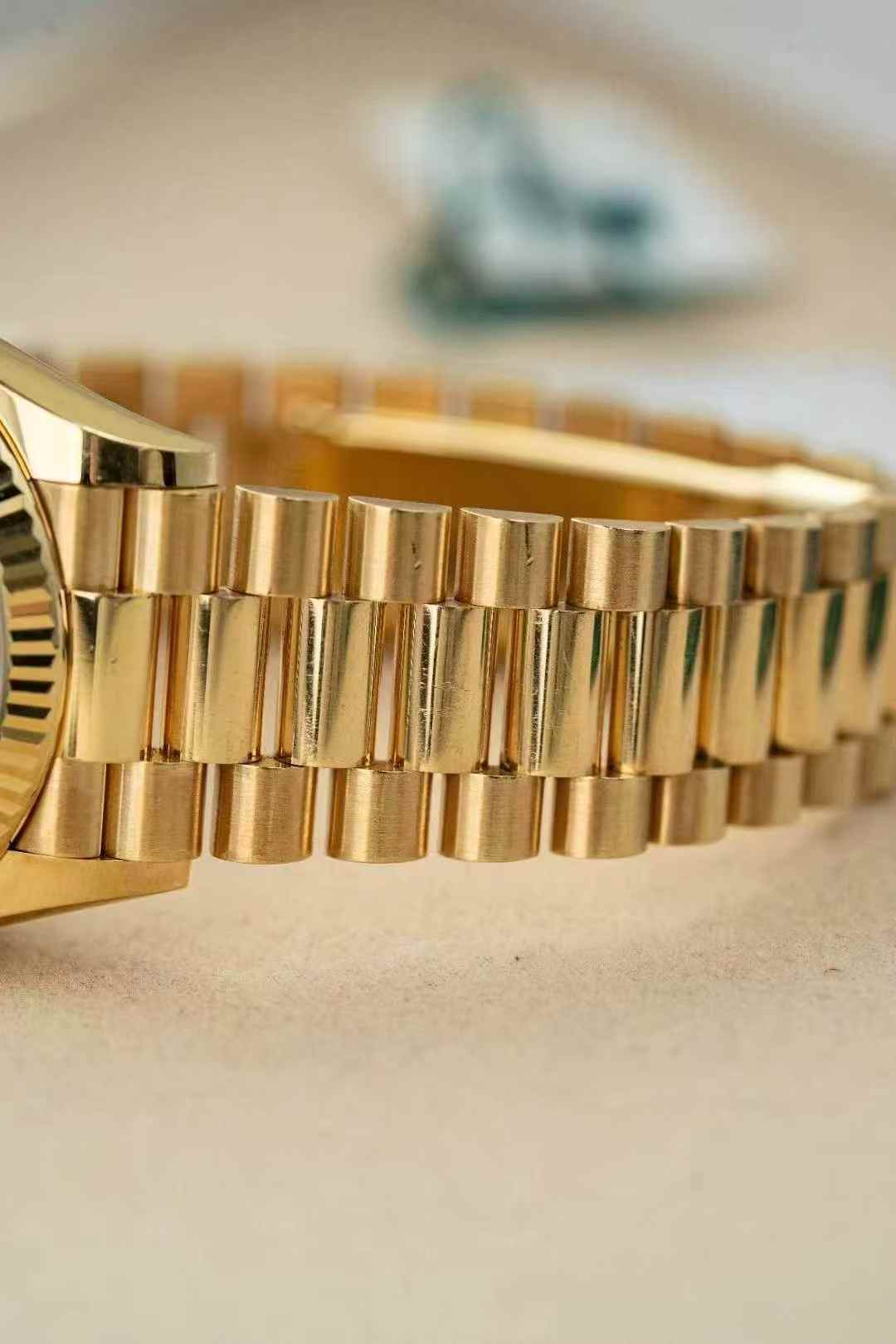 Rolex Day-Date 36 128238 Green 2020 Full Set
