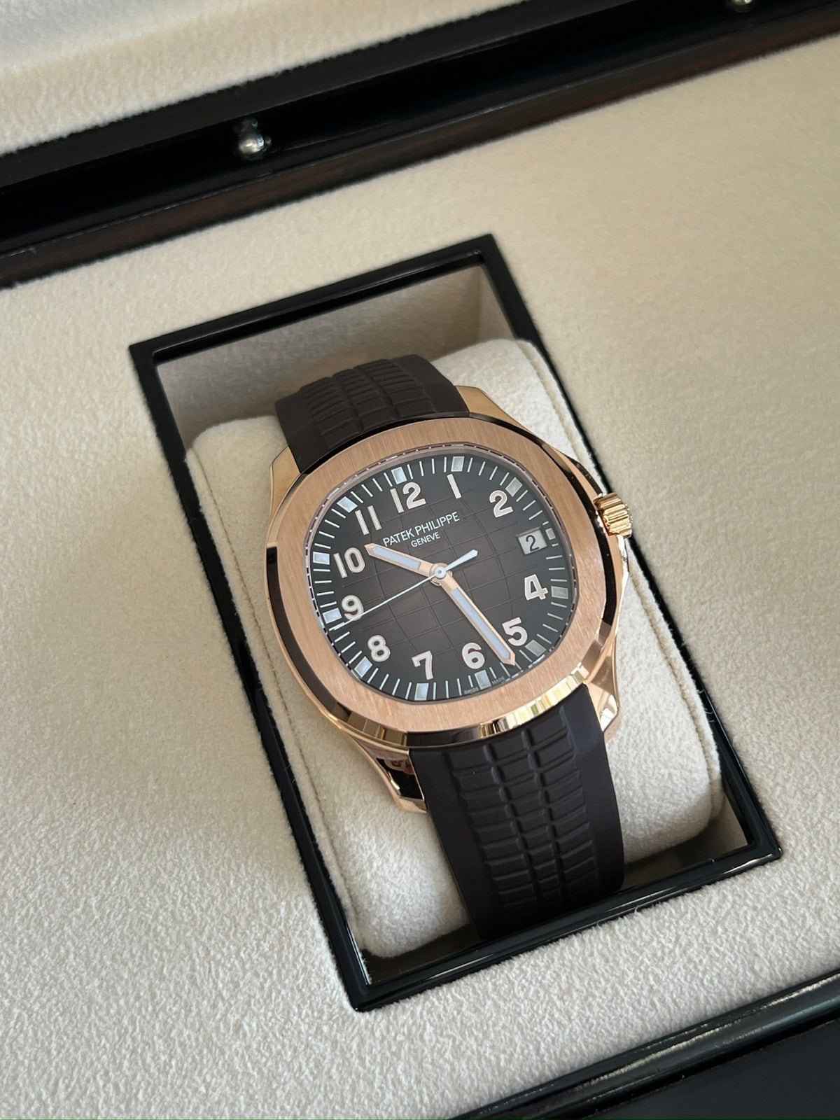 Patek Philippe Aquanaut 5167R-001 Rose Gold Brown Dial
