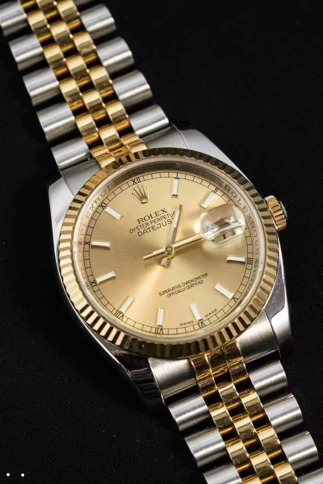 Rolex Datejust 36 116233 Gold 2011 Full Set