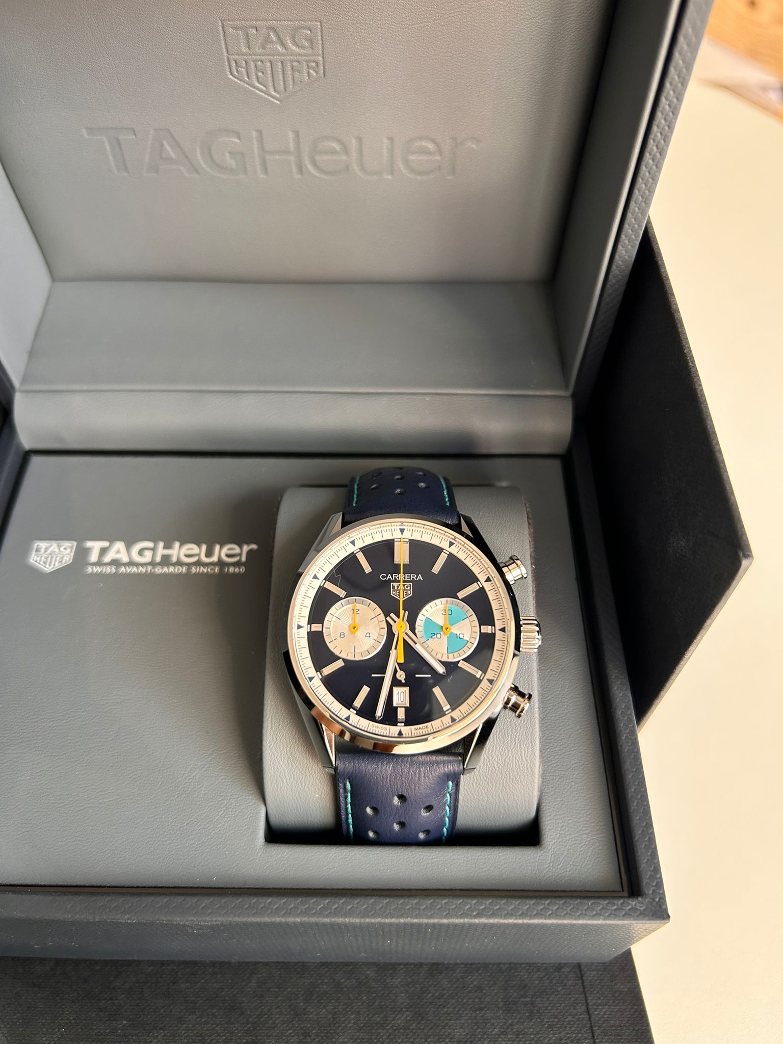 TAG Heuer Carrera Chronograph CBN201N.FC6620