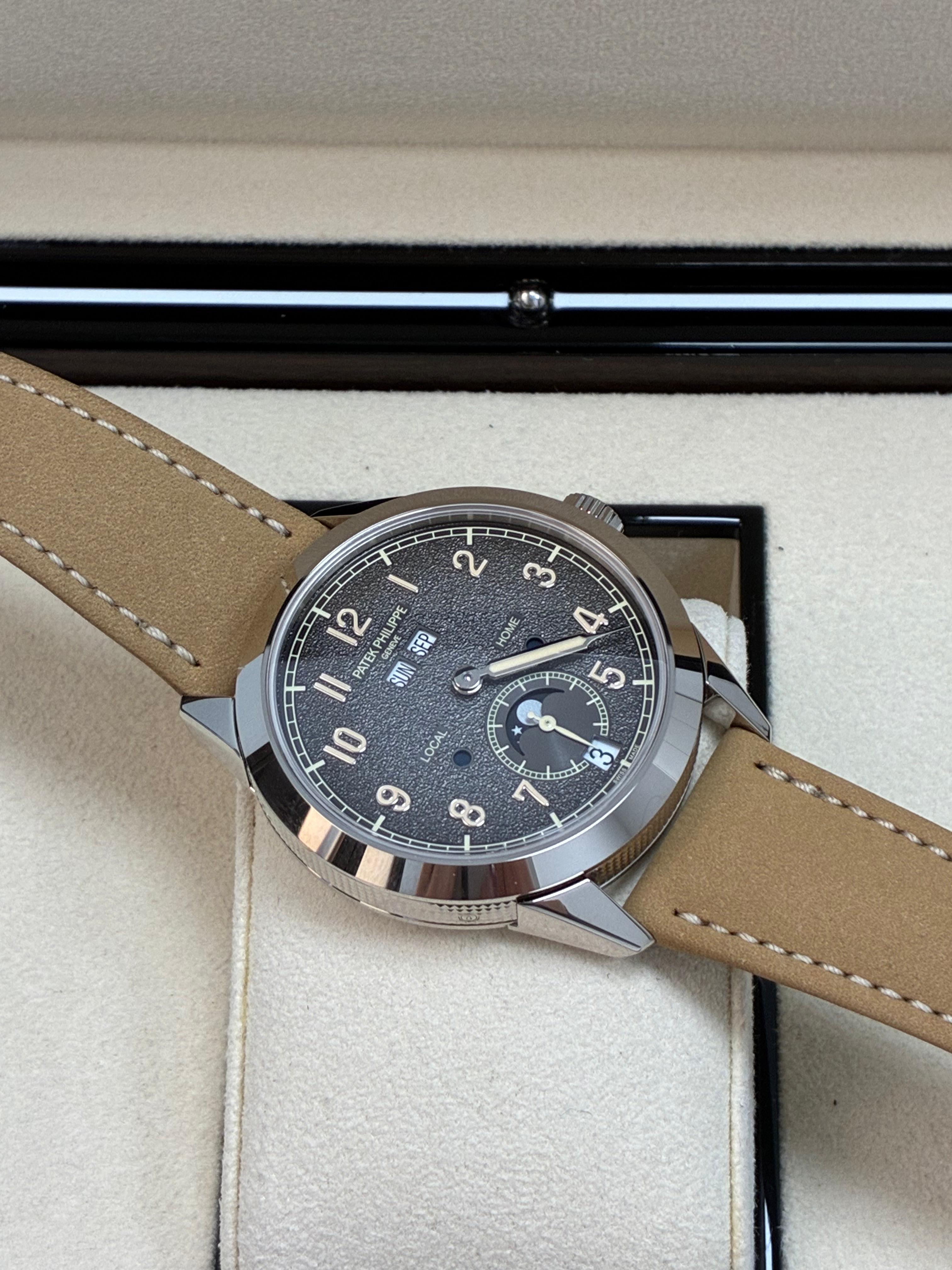 Patek Philippe Annual Calendar Travel Time  5326G-001 2025