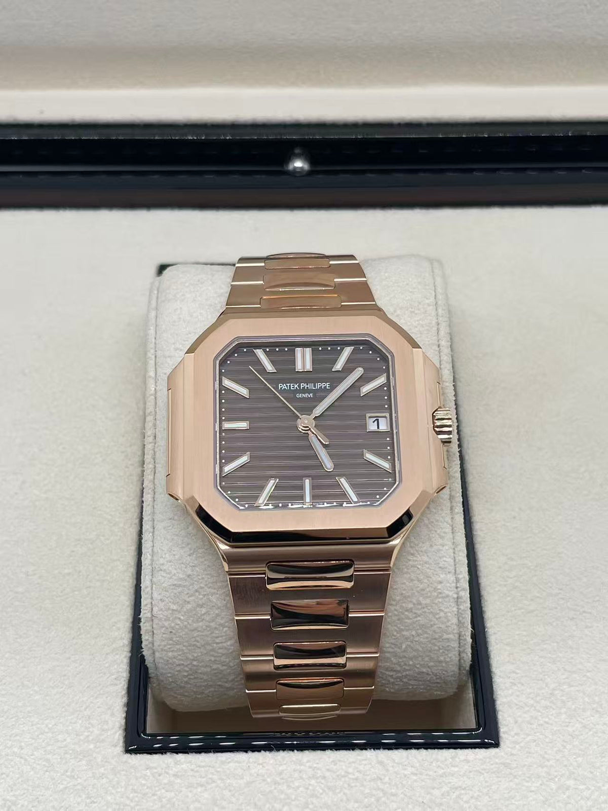 Patek Philippe 7128/1R-001  2026