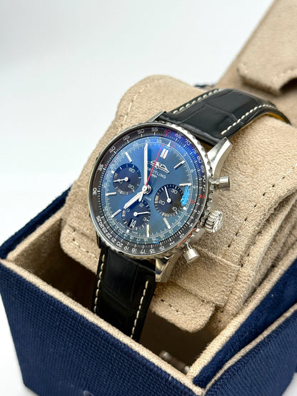 Breitling Avenger Automatic GMT 44  A32320101B1X1