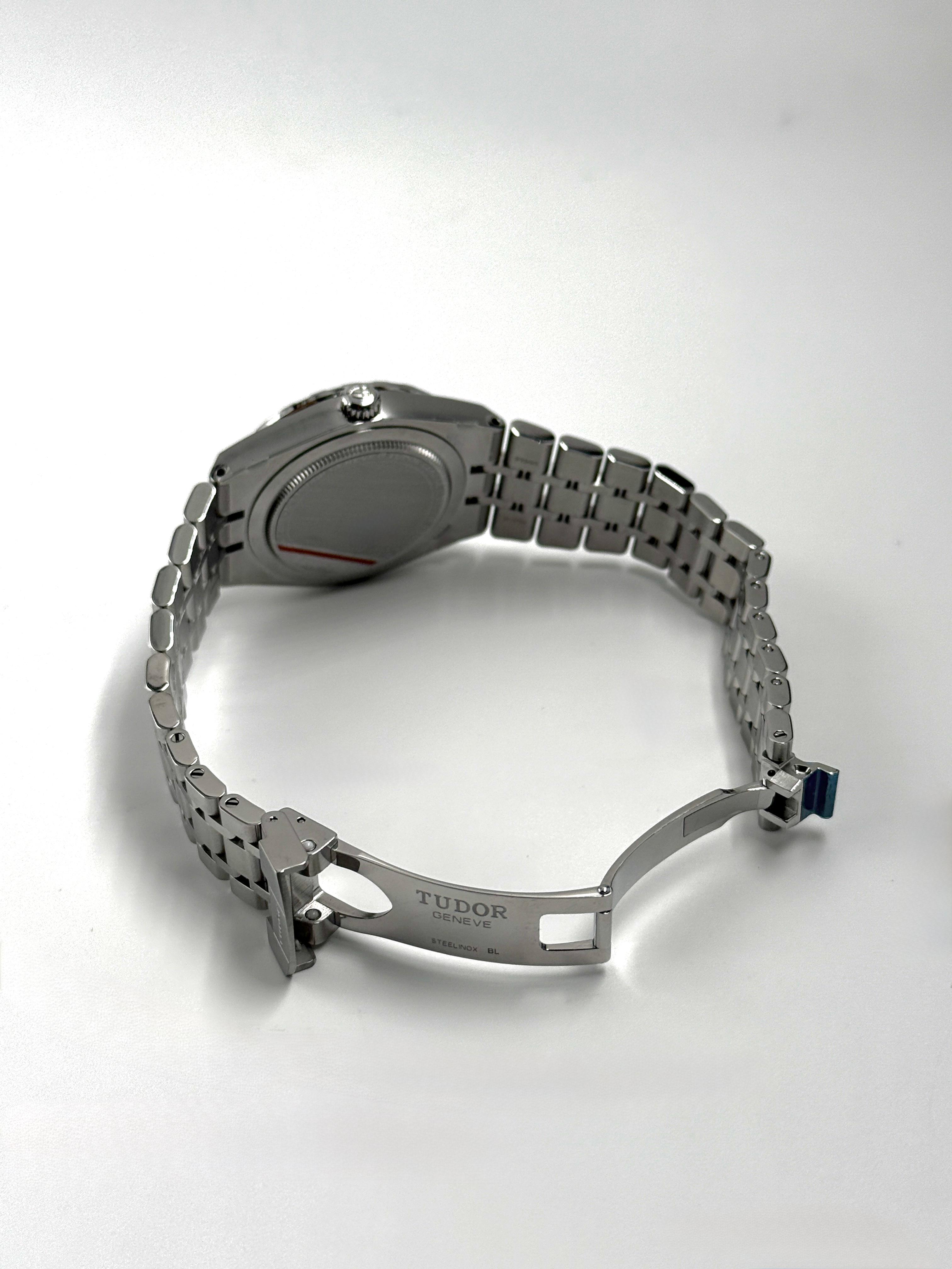 TUDOR Royal  M28400-0002