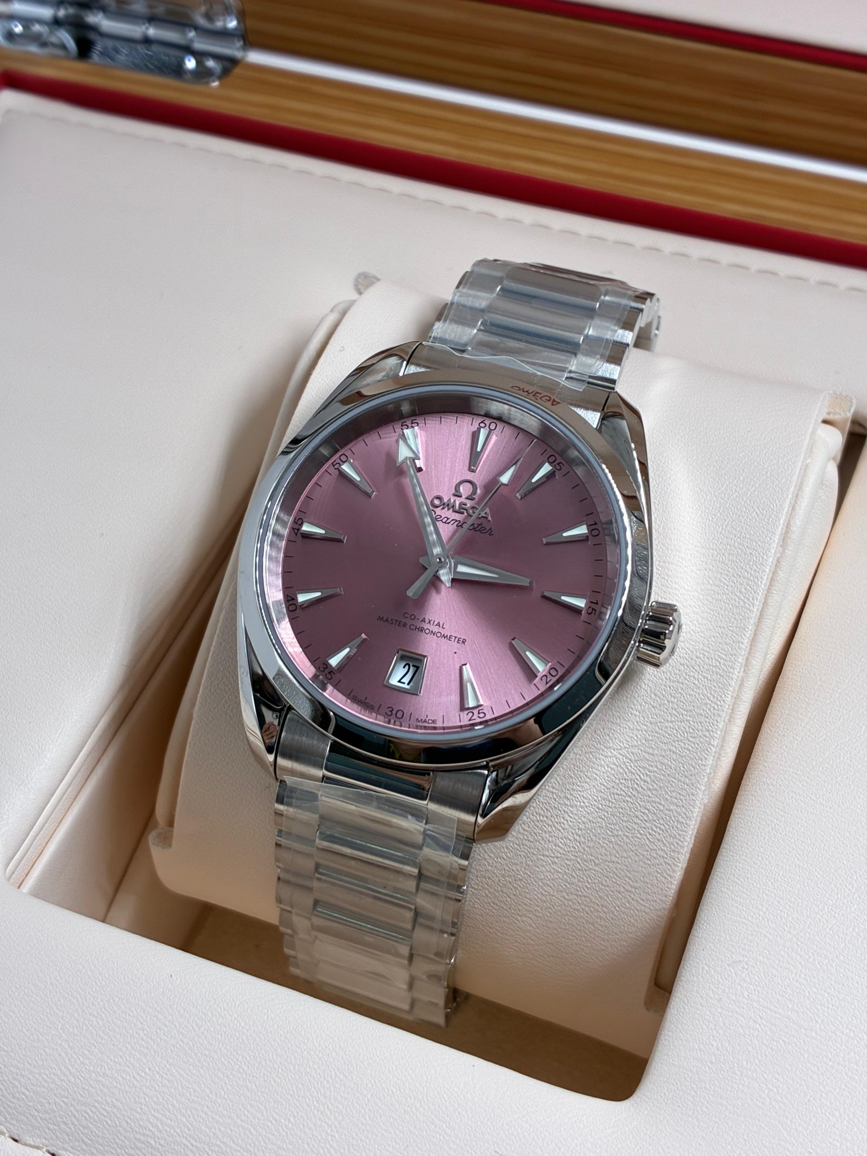 Omega Seamaster Aqua Terra Shades 220.10.38.20.10.005 2026