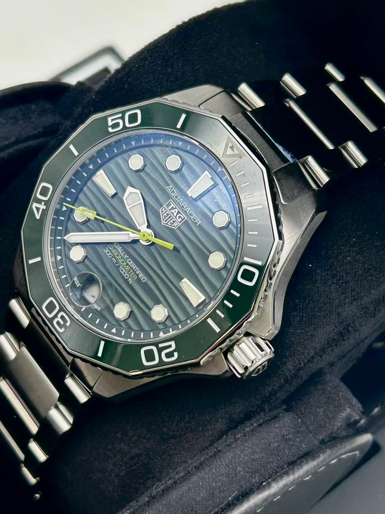 TAG Heuer Aquaracer Professional 300 Date WBP5116.BA0013