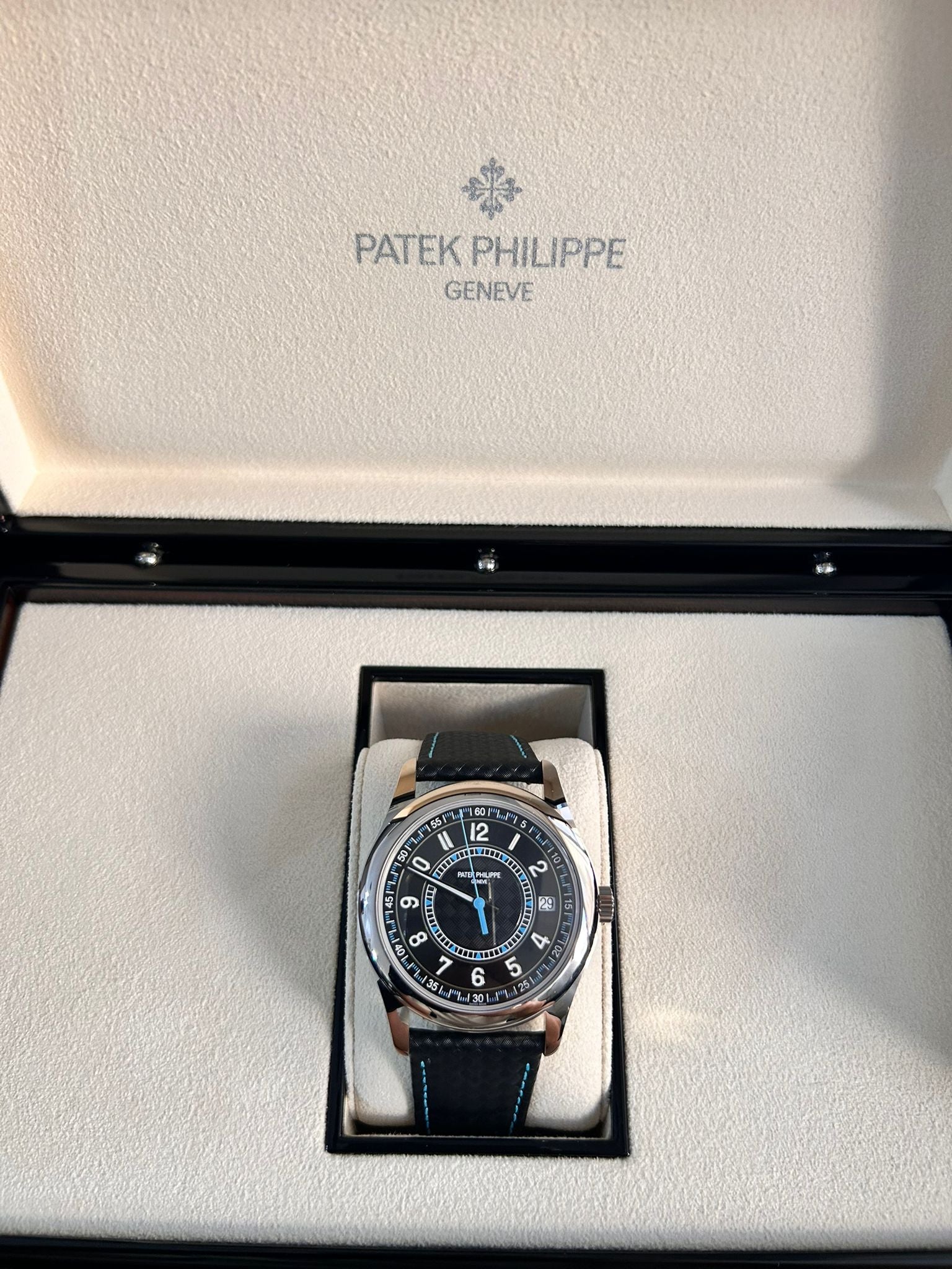 Patek Philippe Calatrava 6007G-011