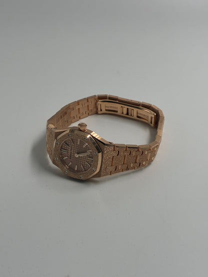 Royal Oak Mini Frosted Gold Quartz  67630OR.GG.1312OR.01