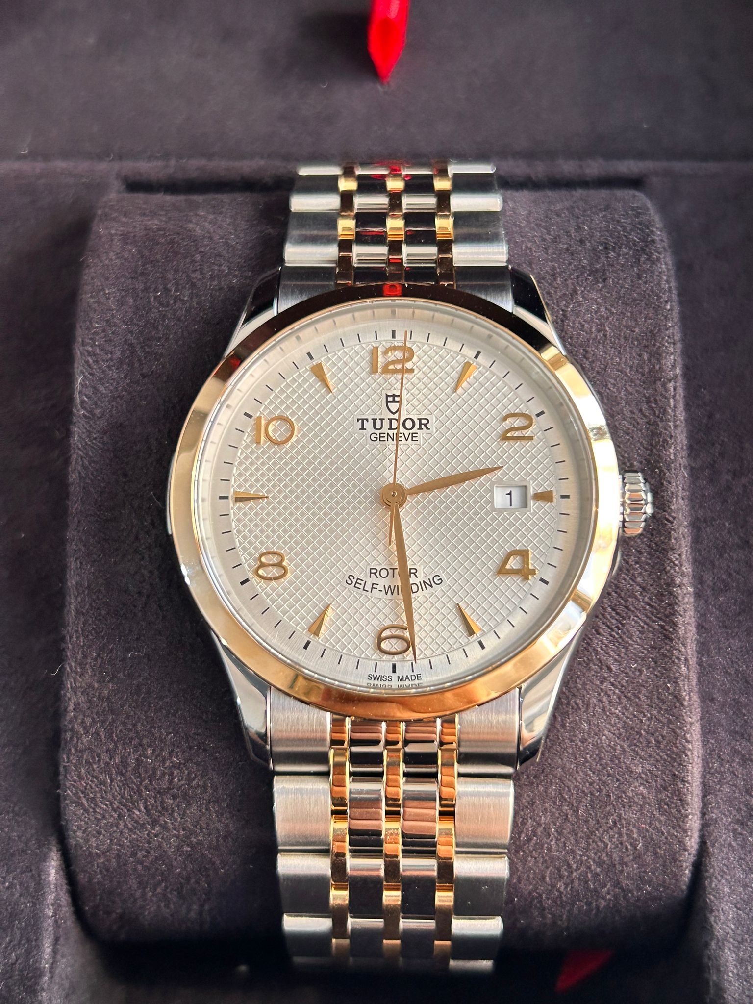 TUDOR 1926 M91551-0001