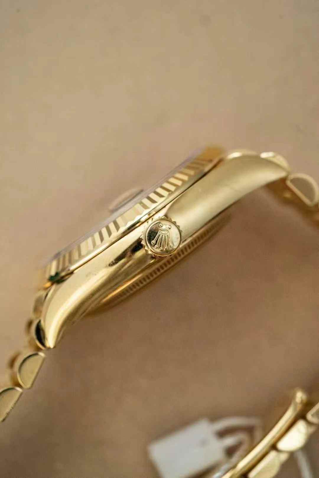 Rolex Day-Date 36 128238 Green 2020 Full Set