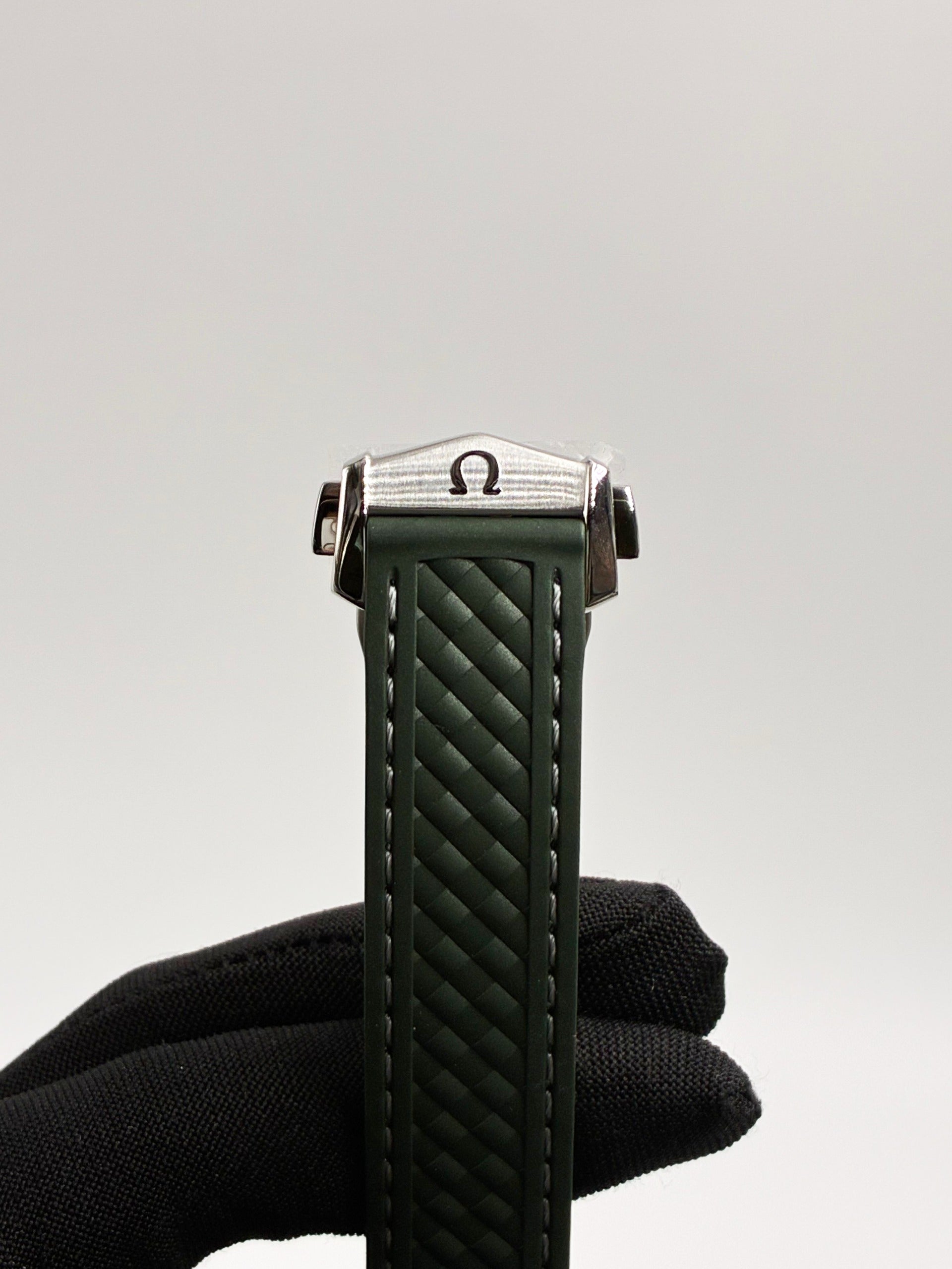 Omega 220.12.38.20.10.001 Seamaster Aqua Terra