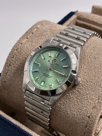 Breitling Chronomat 32 A77310101L1A1