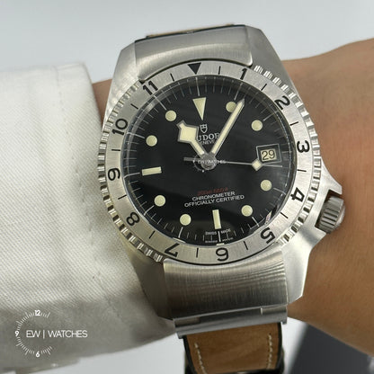 Tudor Black Bay P01 42mm 70150-0001 Black Leather 2024