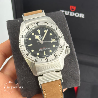 Tudor Black Bay P01 42mm 70150-0001 Black Leather 2024