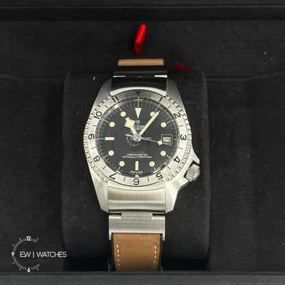 Tudor Black Bay P01 42mm 70150-0001 Black Leather 2024