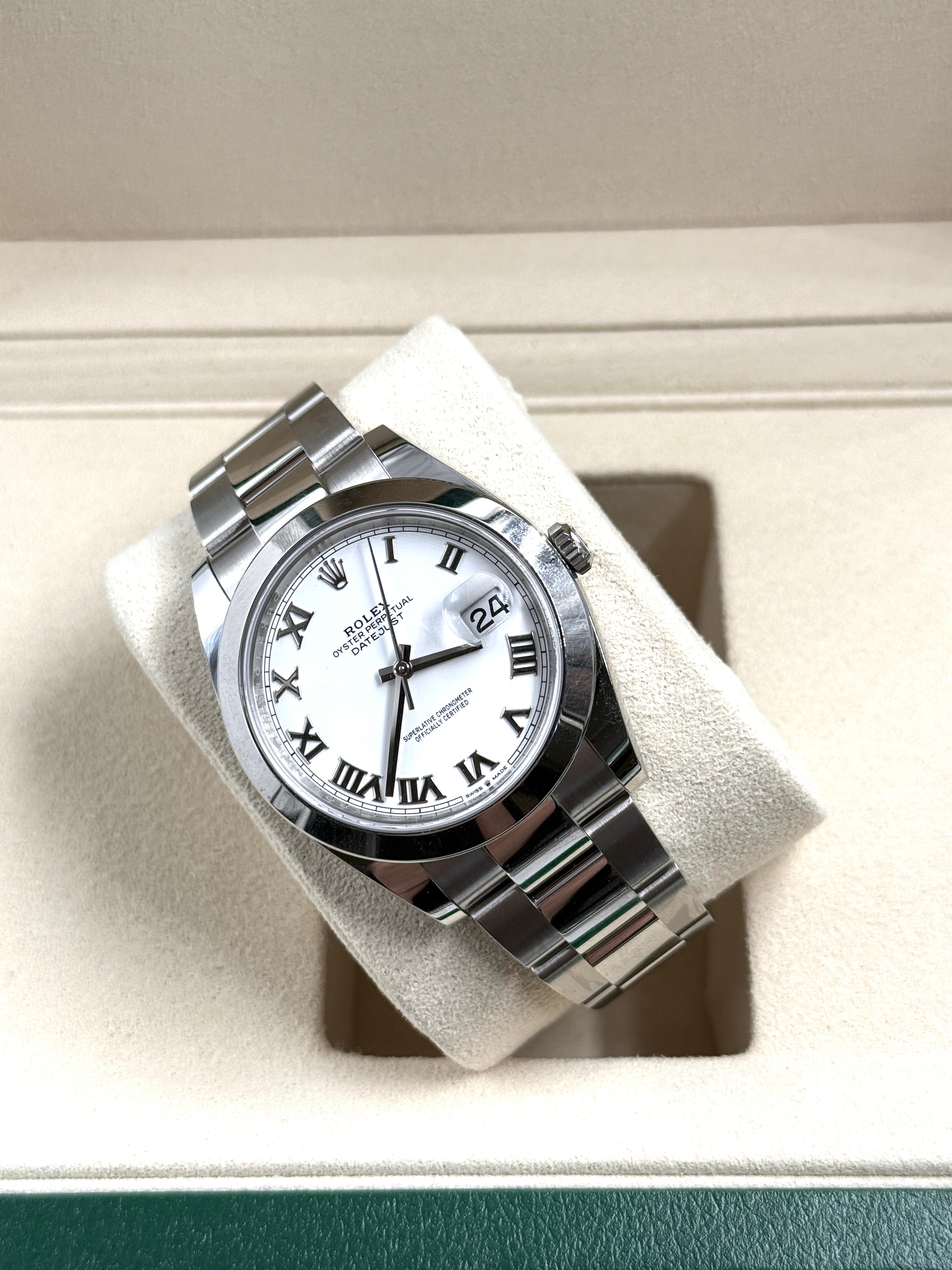 Rolex Datejust 41 126300 White Roman Oyster 2024