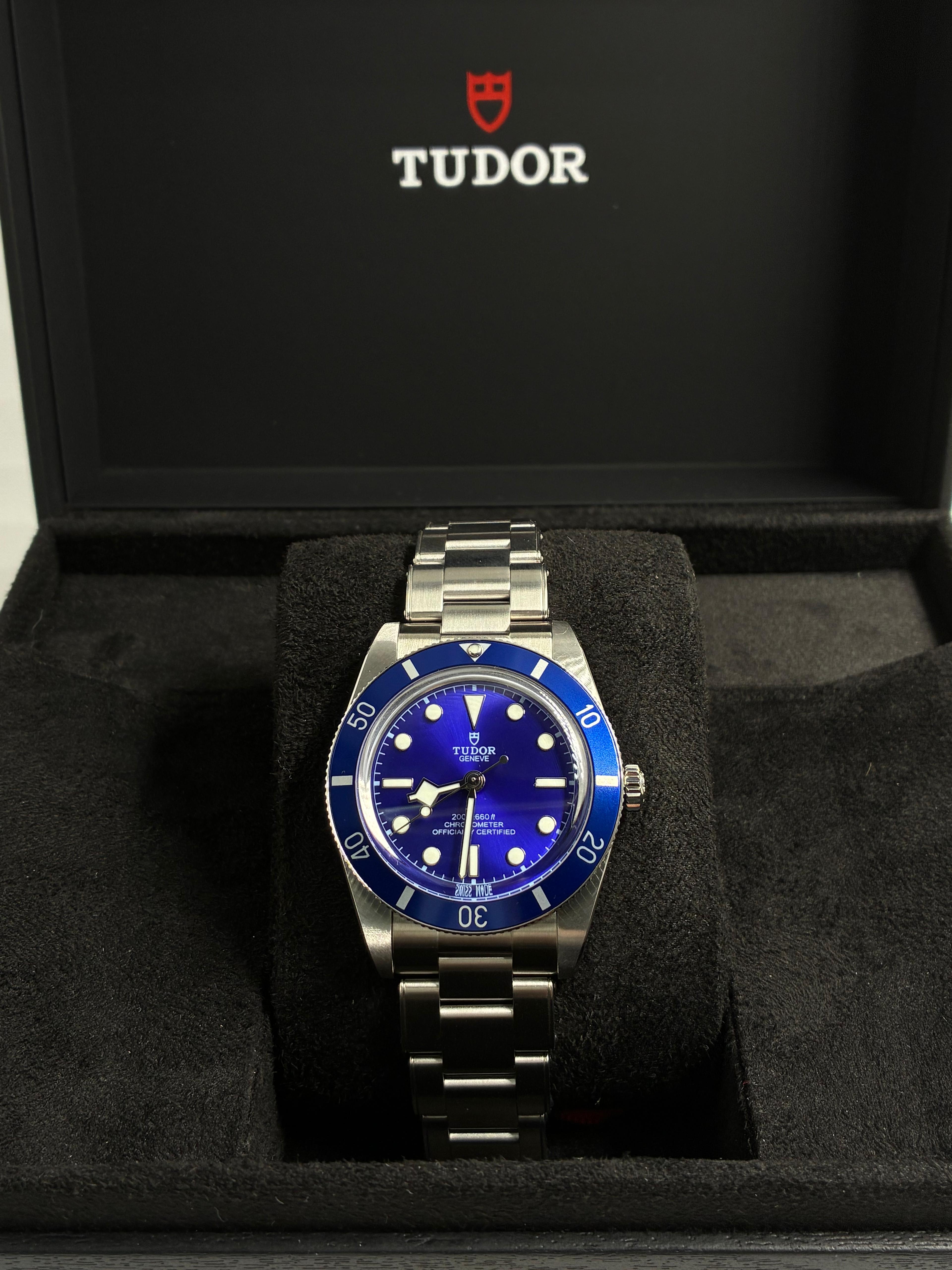 Tudor 79000b-0001 Black Bay 54 Manufacture Calibre MT5400 37mm steel case Steel bracelet 2026