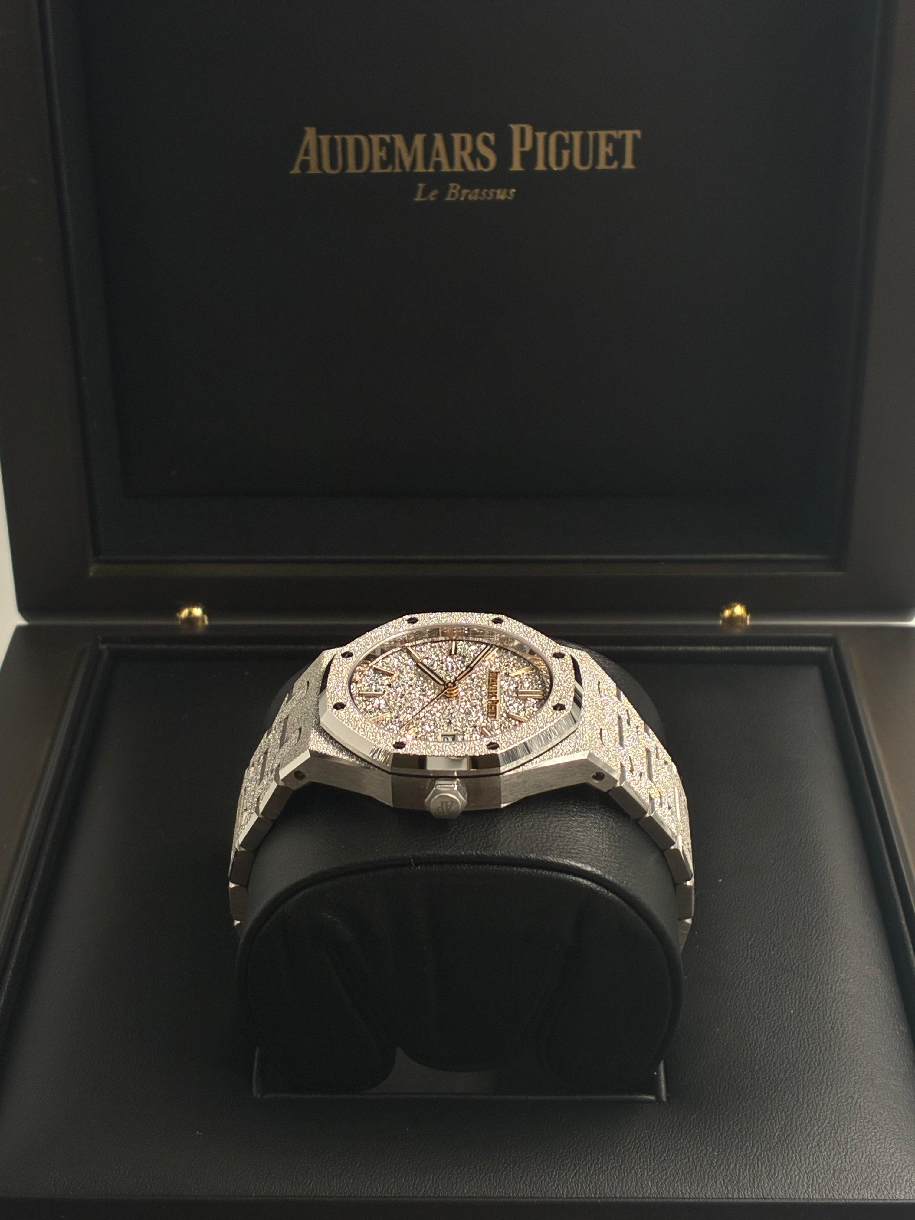 Audemars Piguet  77450bc.GG.1361BC.01