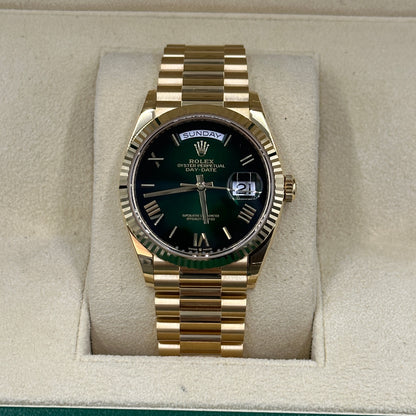ROLEX Day-Date 36 128238 GREEN ROMAN OMBRE