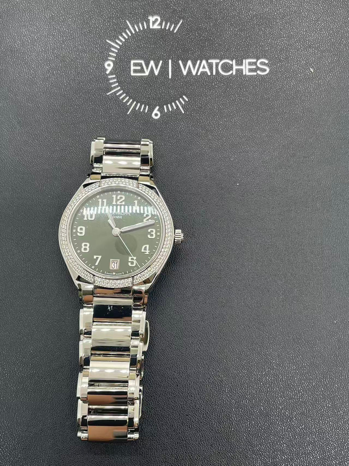Patek Philippe 7300/1200A-011  2022