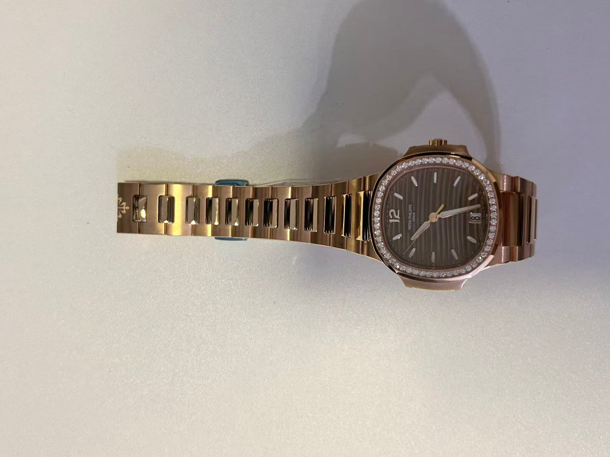 Patek Philippe Nautilus  7118/1200R-010 2025