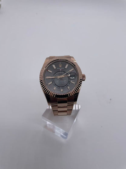 Rolex Sky-Dweller 336935 Grey Oyster  2026