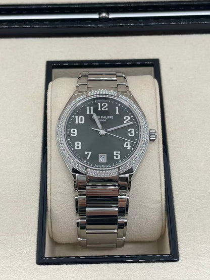 Patek Philippe 7300/1200A-011  2026