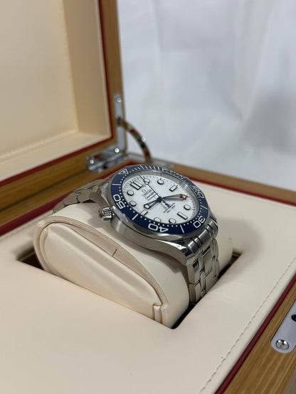 Omega Seamaster Diver 300M 42mm 210.30.42.20.04.002 2024 JLV