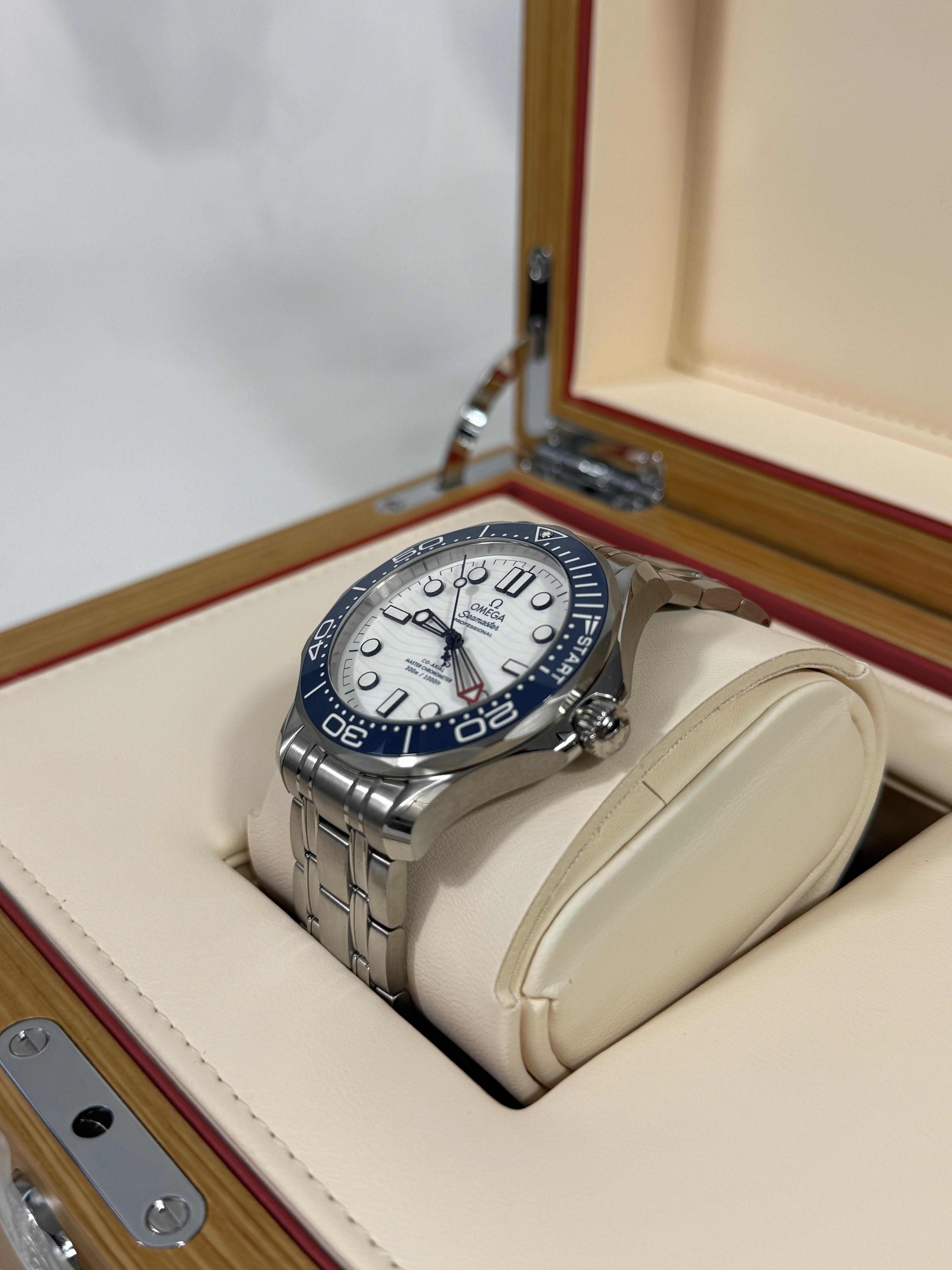 Omega Seamaster Diver 300M 42mm 210.30.42.20.04.002 2024 JLV