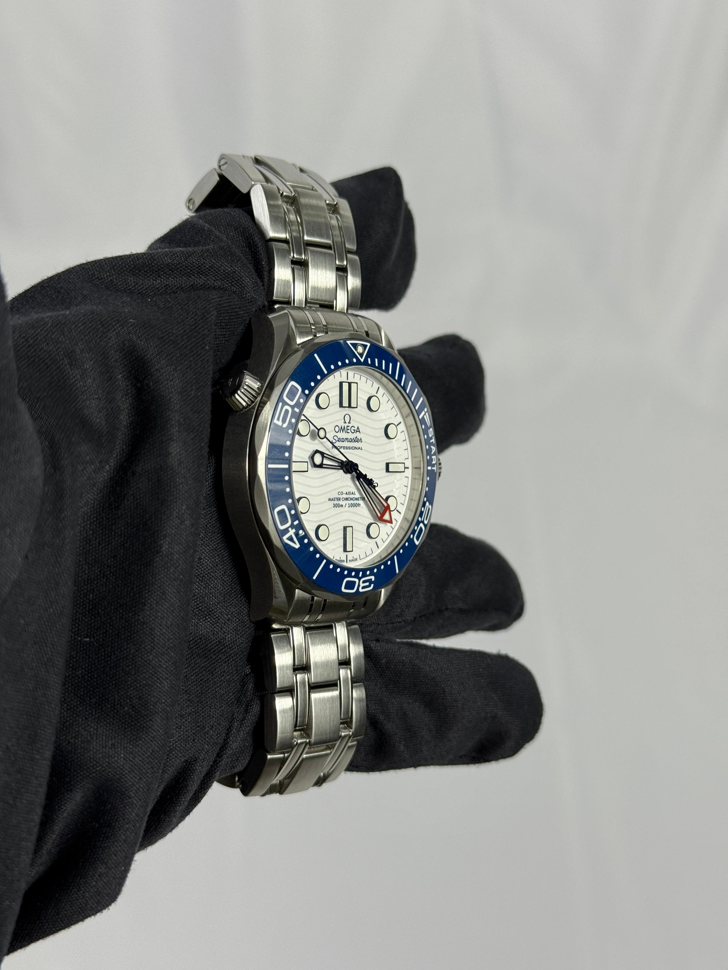 Omega Seamaster Diver 300M 42mm 210.30.42.20.04.002 2024 JLV