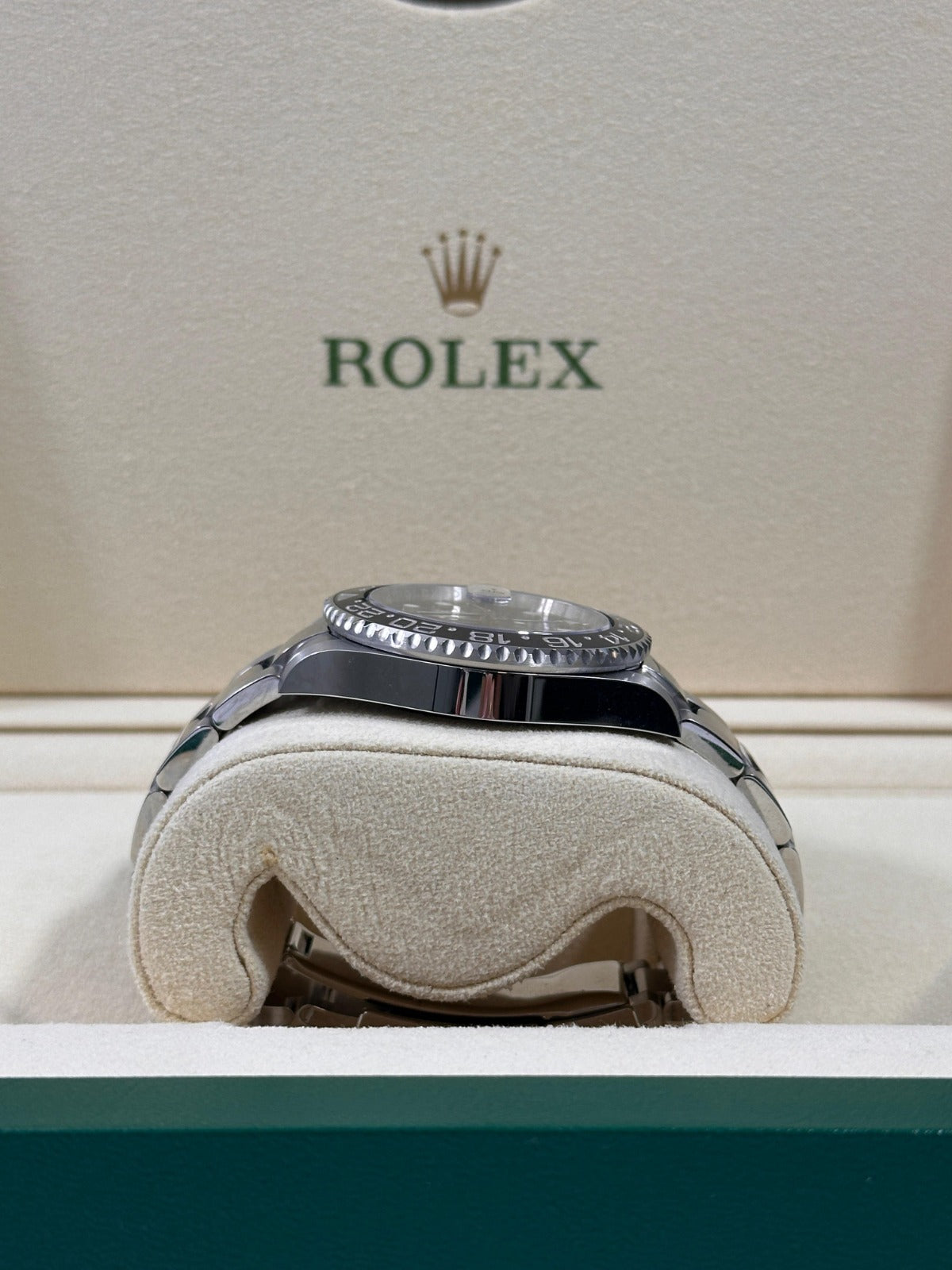 Rolex GMT-Master II 40mm 116710LN 2021
