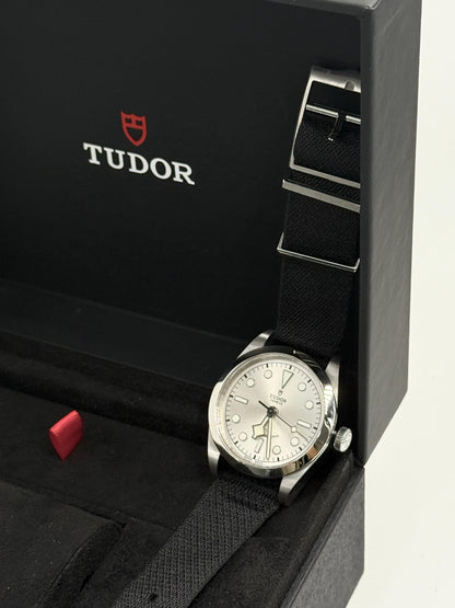Tudor Black Bay 36 36mm 79500-0014 Silver Woven 2023