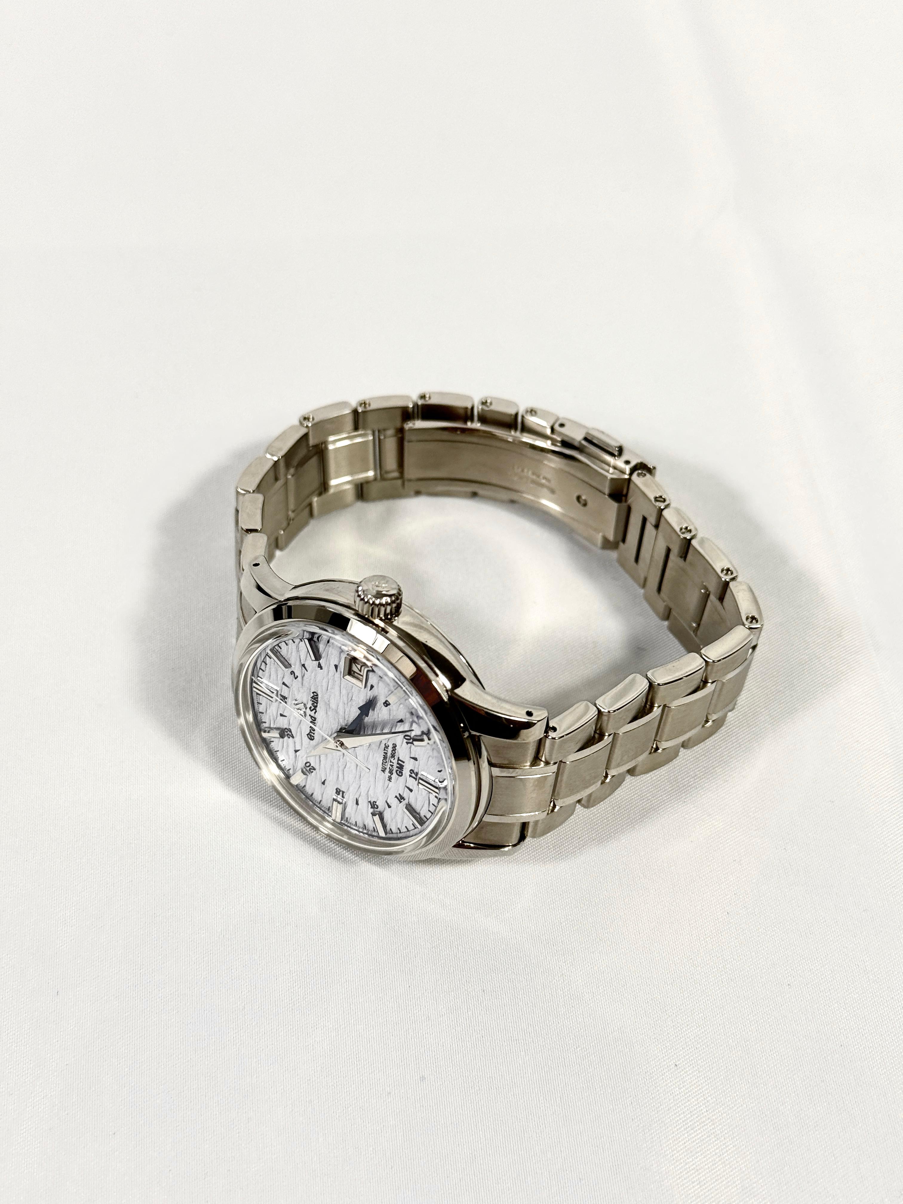Grand Seiko Elegance 39.5mm SBGJ249G 2023