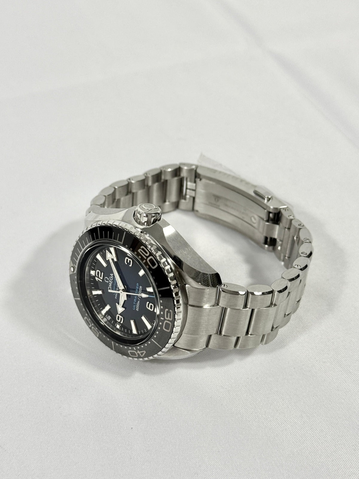 Omega Seamaster Planet Ocean 6000M 45.5 mm 215.30.46.21.03.001 2023