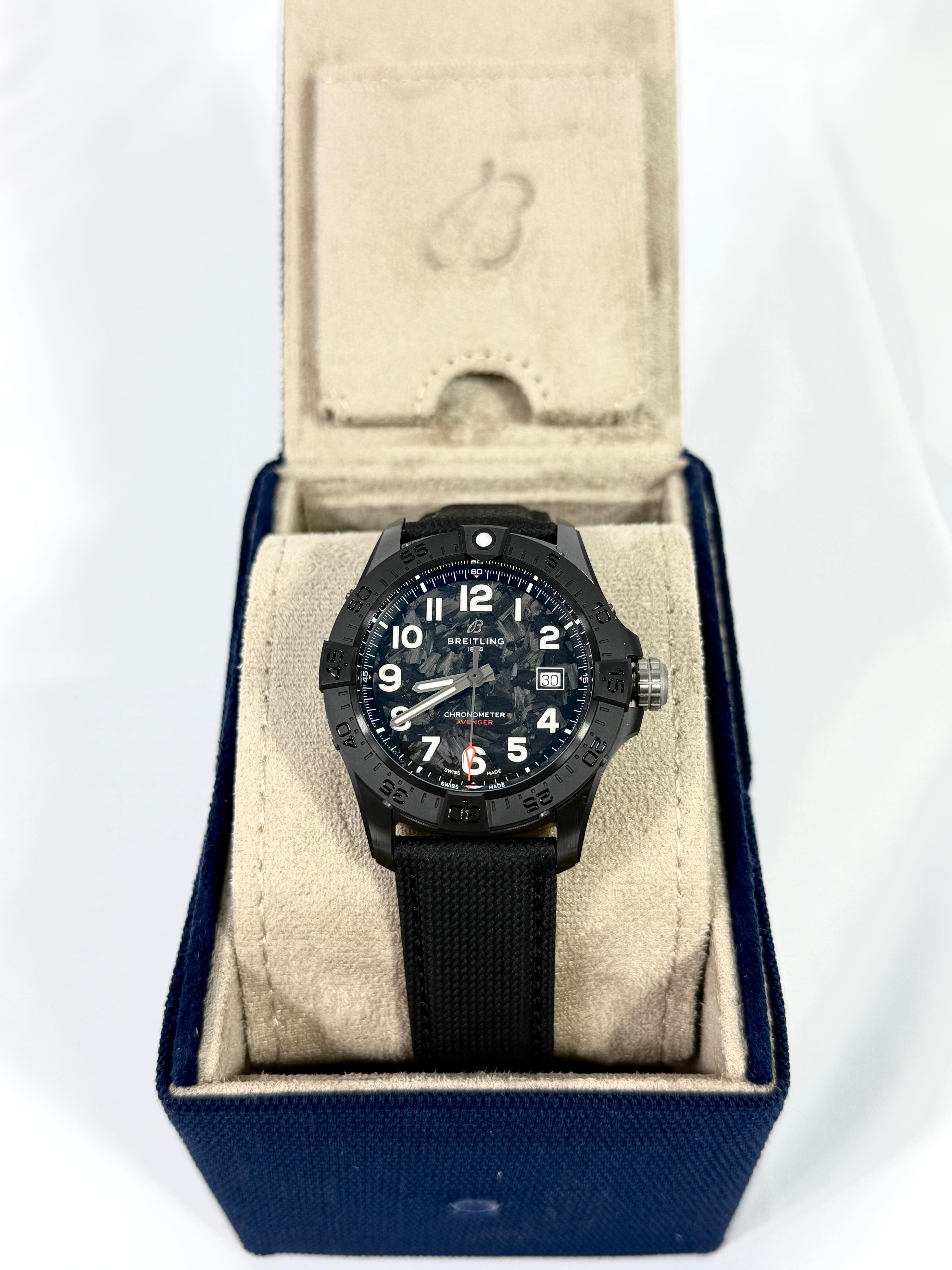 Breitling Avenger 42mm Automatic 42 Night Mission S17328101B1X1 2025