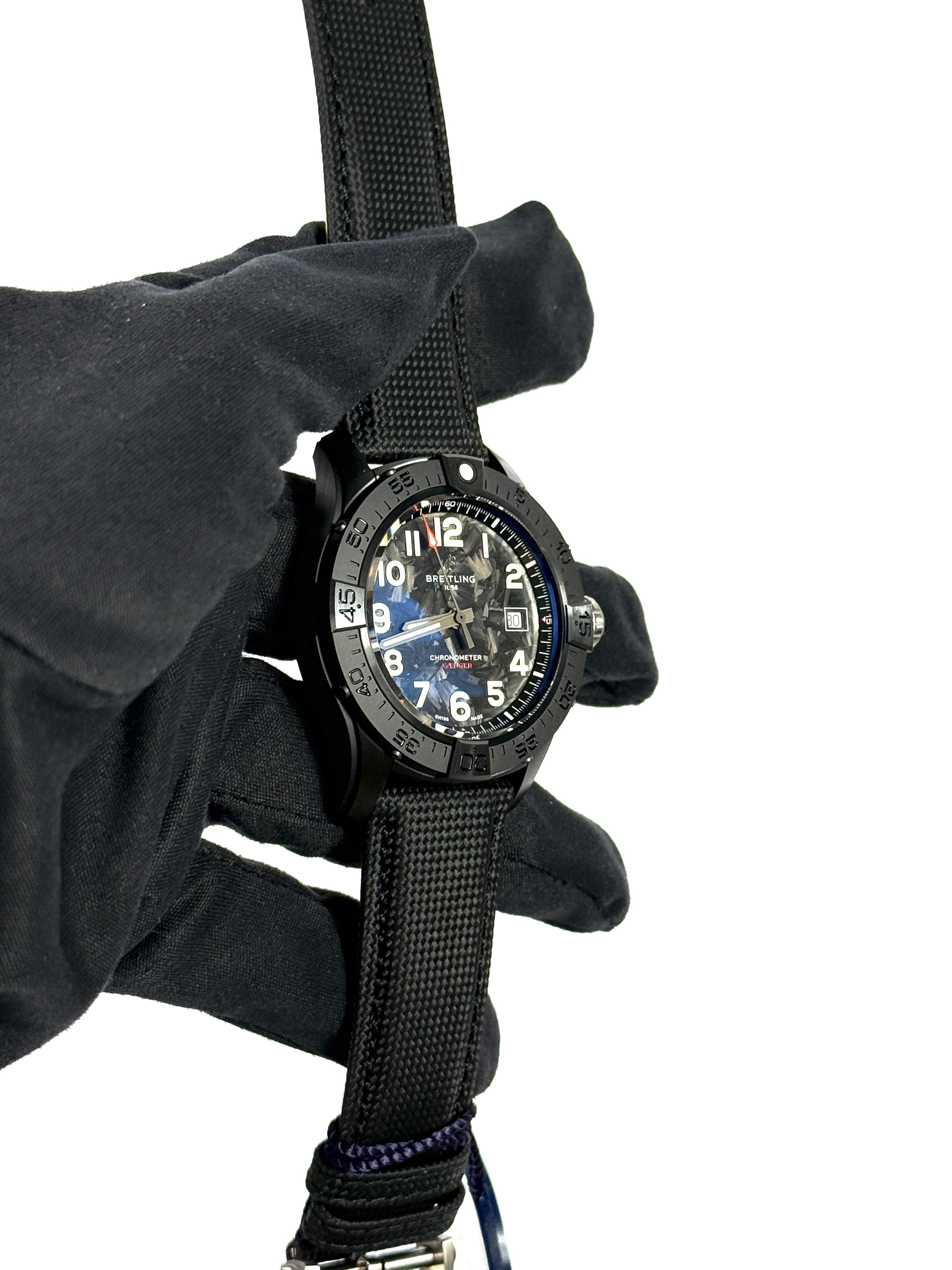 Breitling Avenger 42mm Automatic 42 Night Mission S17328101B1X1 2025