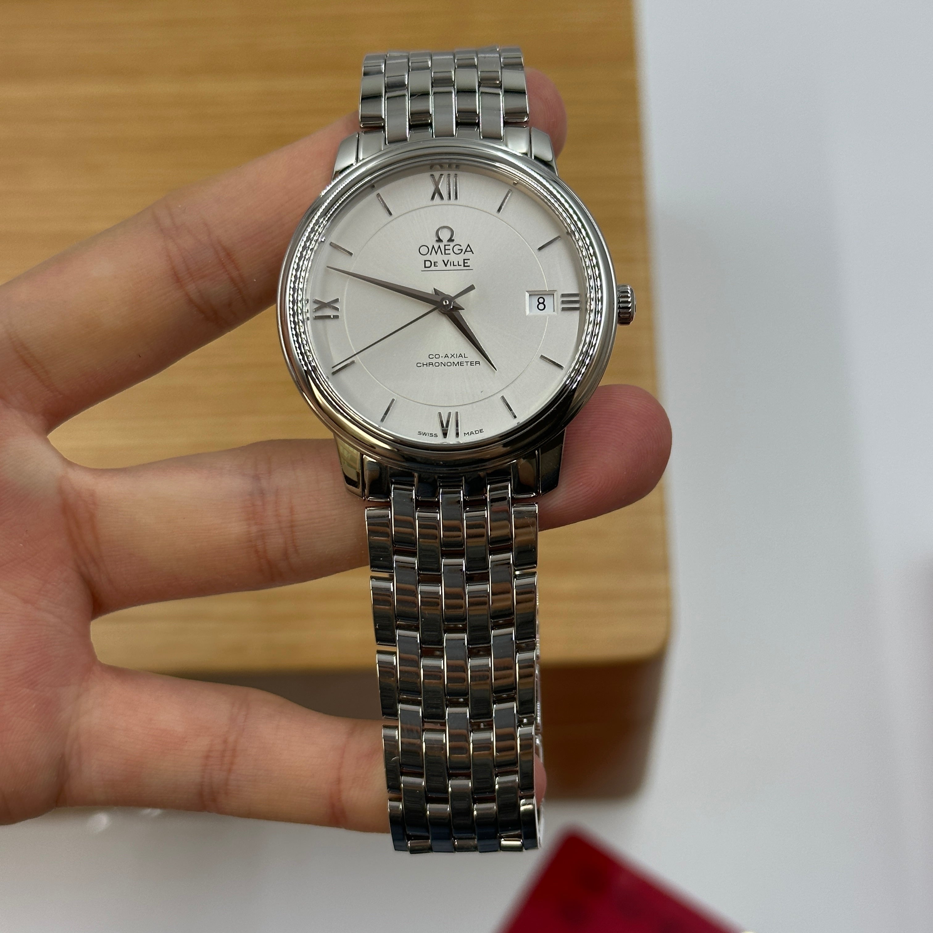 Omega De Ville Prestige 424.10.37.20.02.001