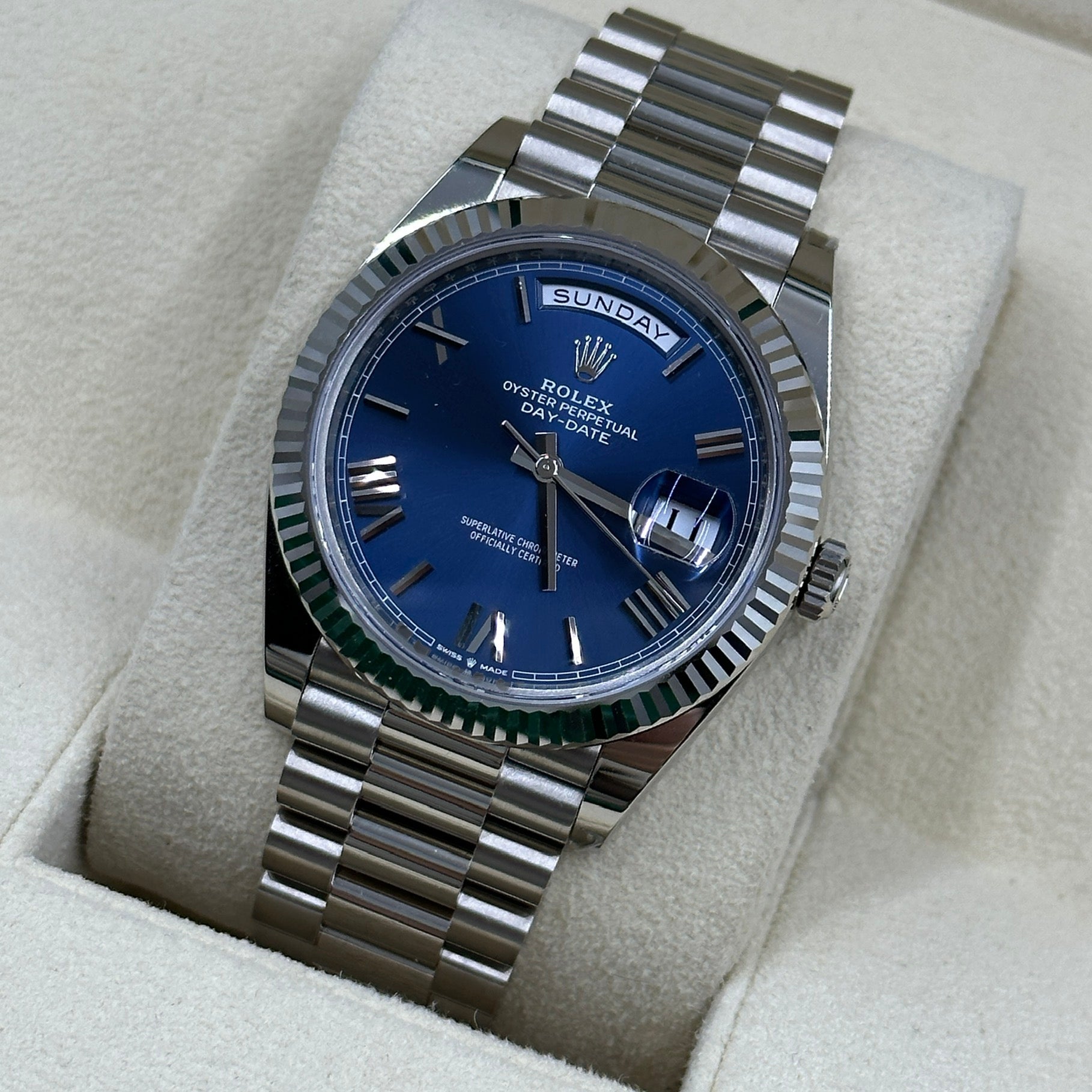 Rolex Day-Date 40 228239 Blue Ombre Roman 2025
