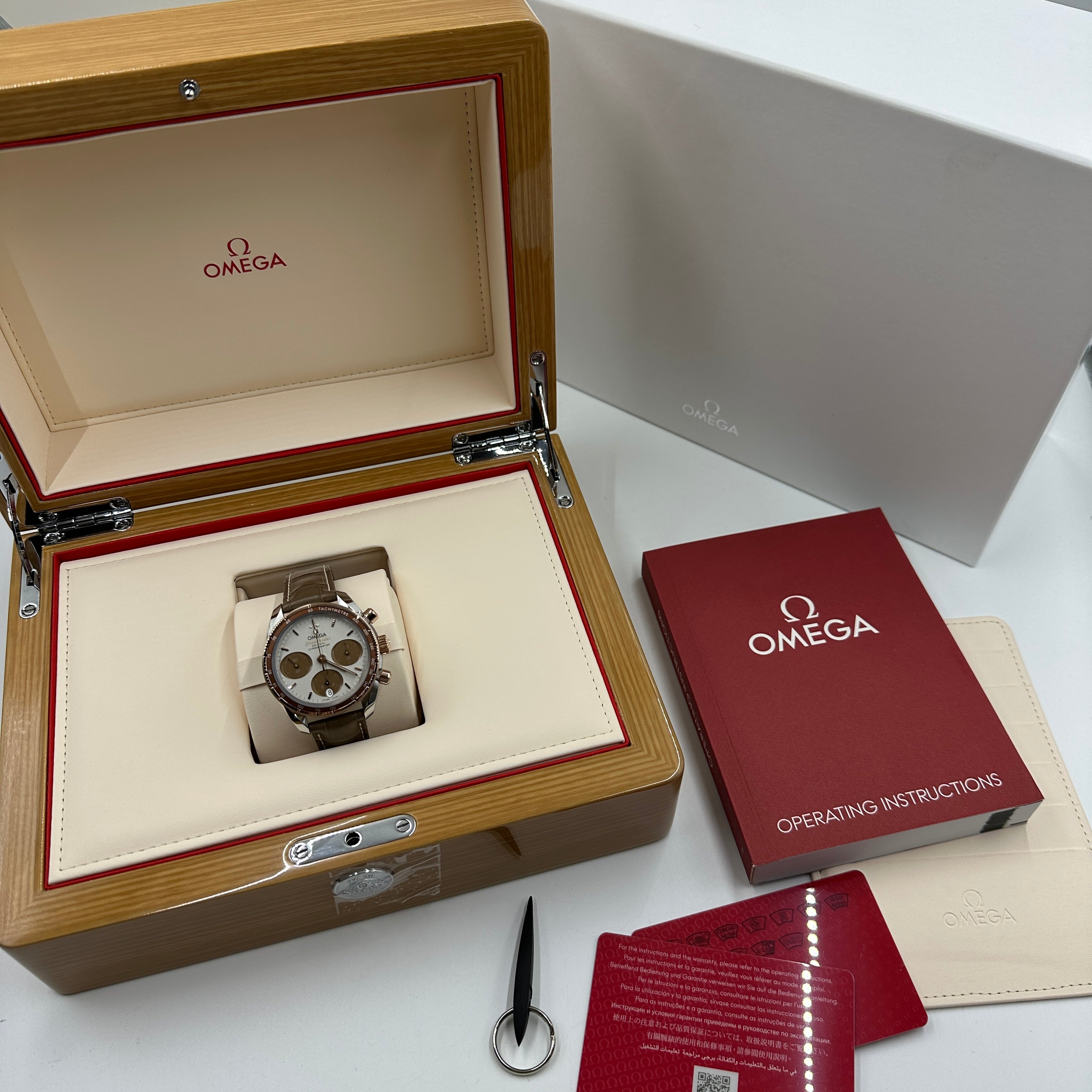 Omega 324.23.38.50.02.002 Speedmaster 38 mm 2026