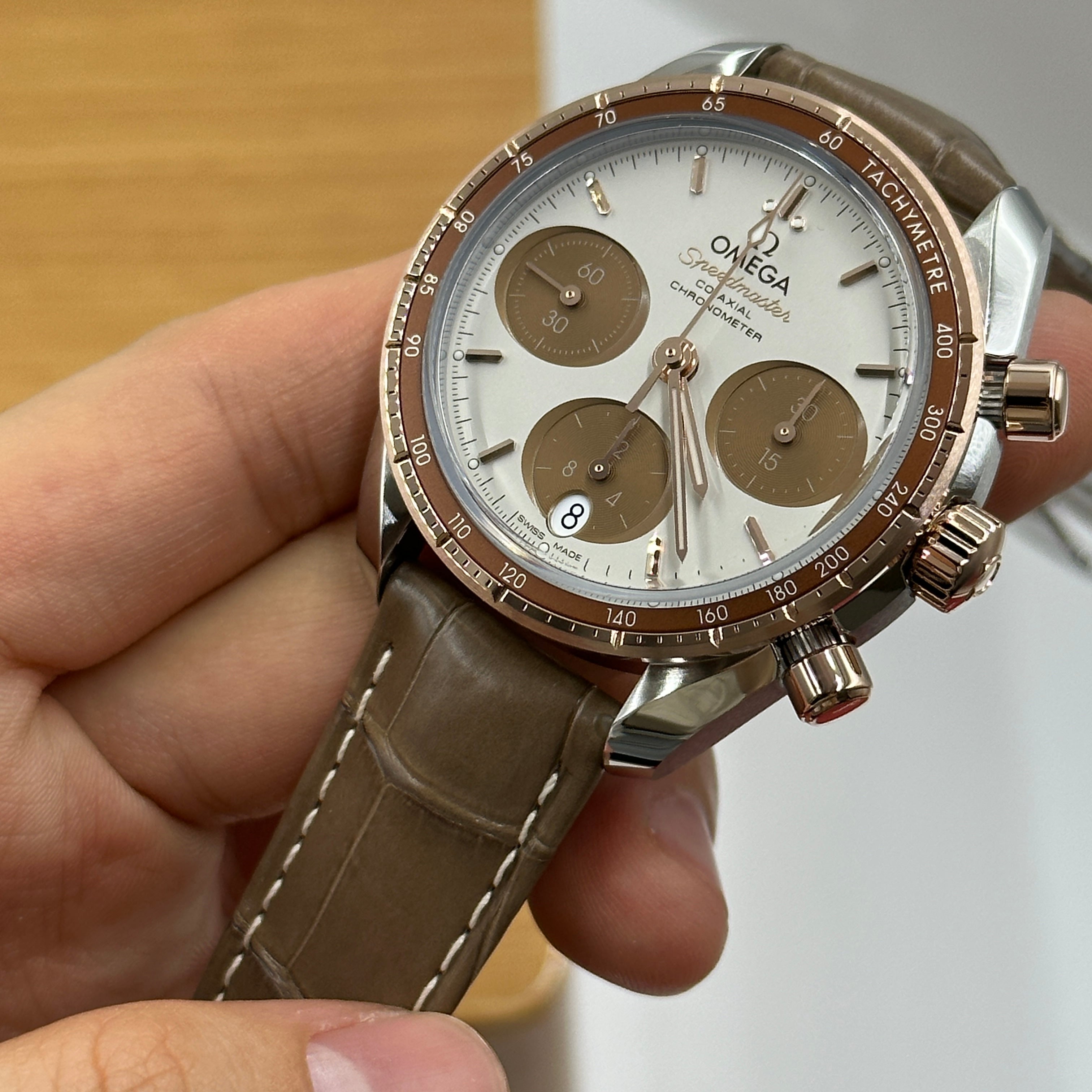 Omega 324.23.38.50.02.002 Speedmaster 38 mm 2026