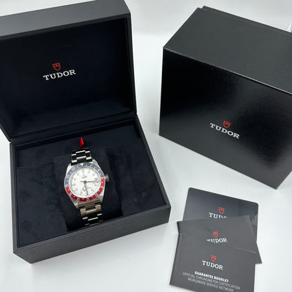 TUDOR BLACK BAY GMT M79830RB-0010