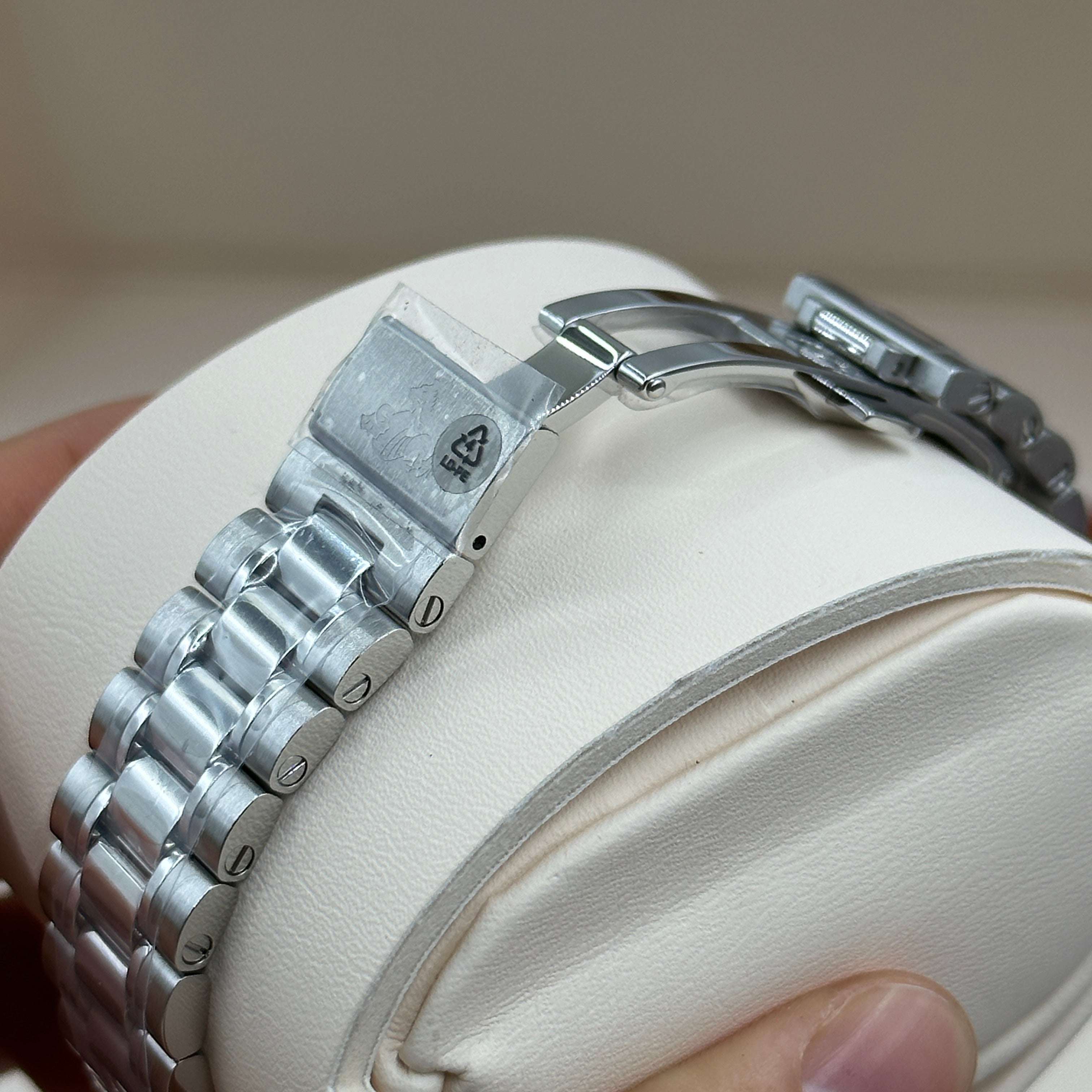 OMEGA Speedmaster 38 324.30.38.50.03.001