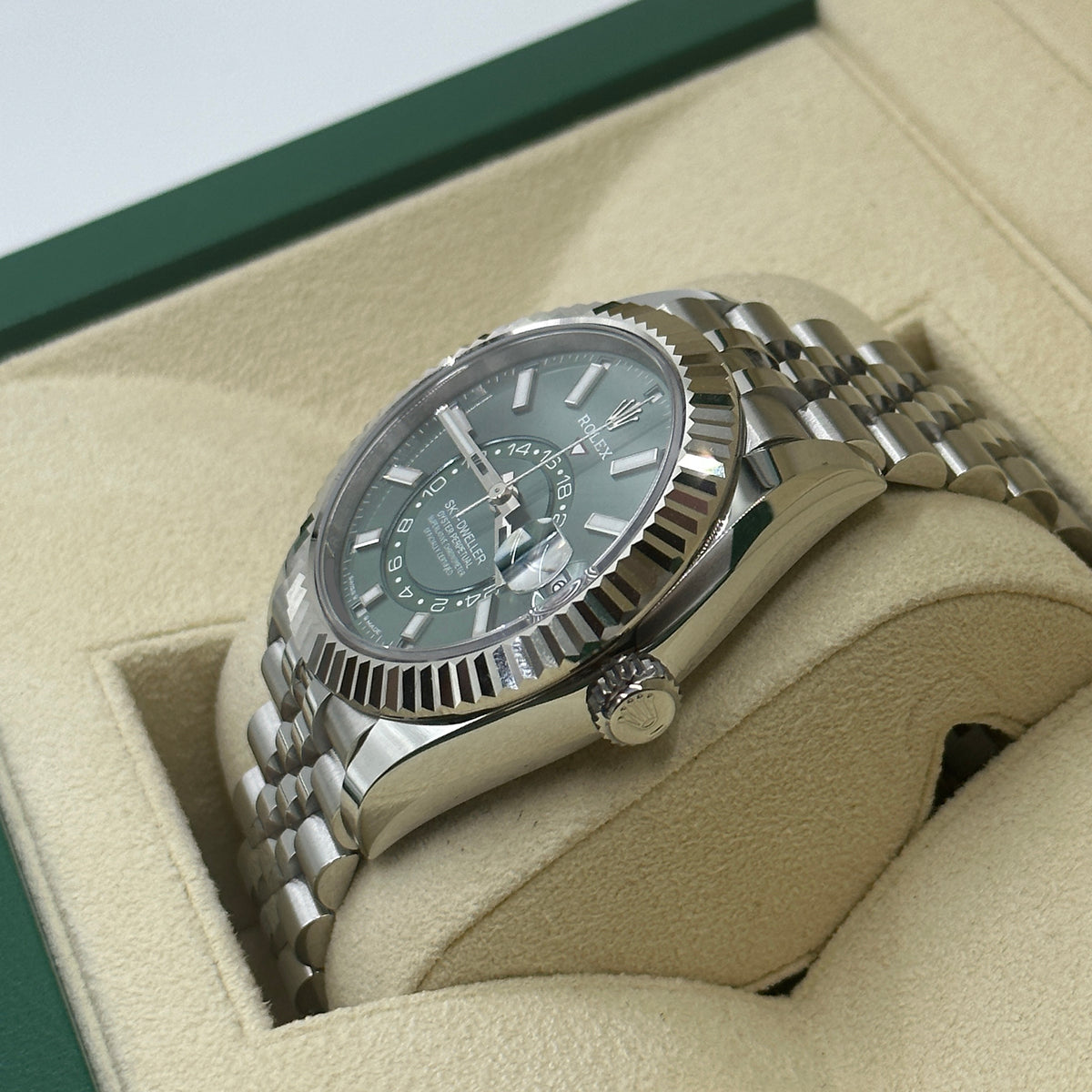 Rolex Sky-Dweller 336934 Green Jubilee 2025