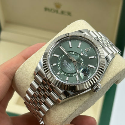 Rolex Sky-Dweller 336934 Green Jubilee 2025