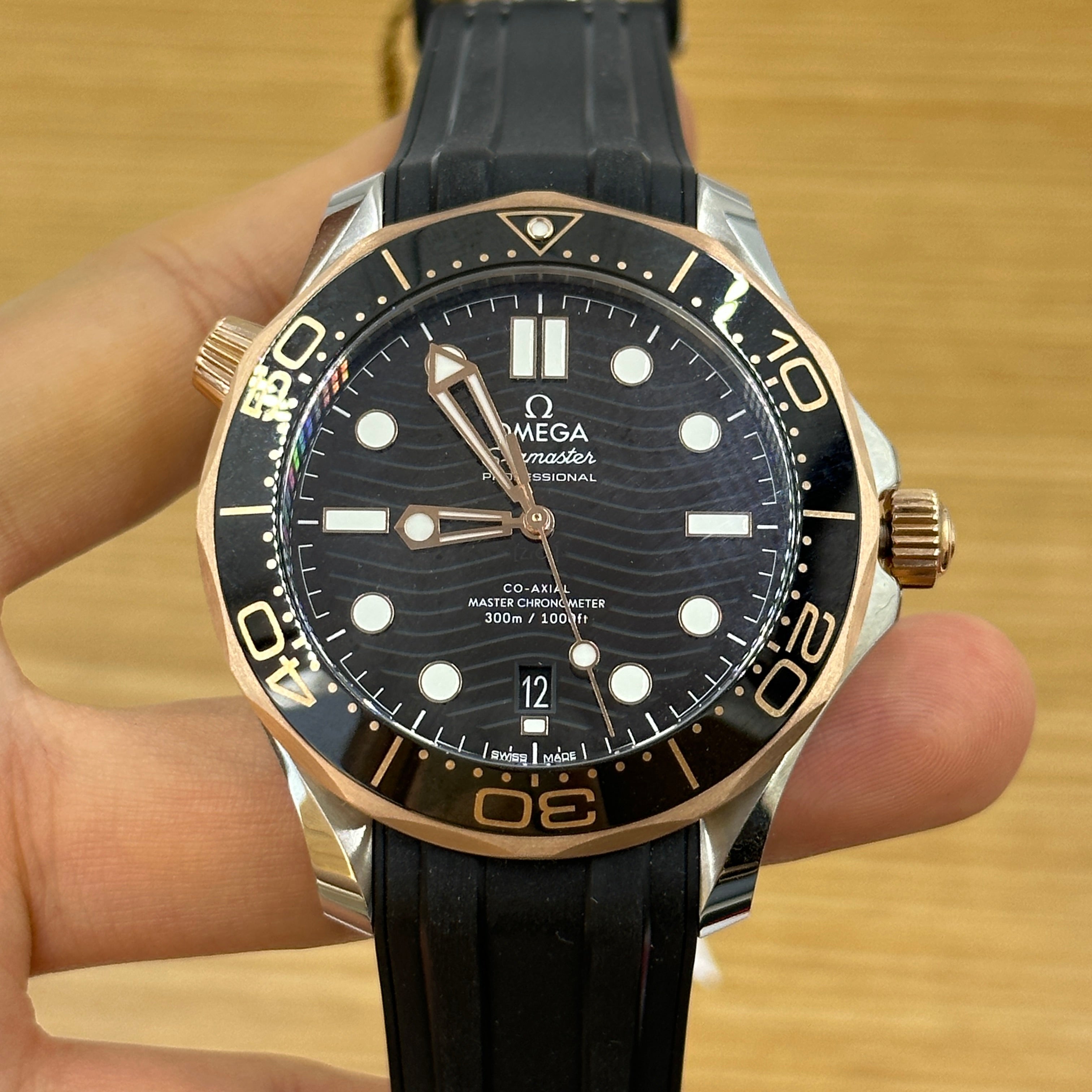 Omega Seamaster Diver 300M 210.22.42.20.01.002