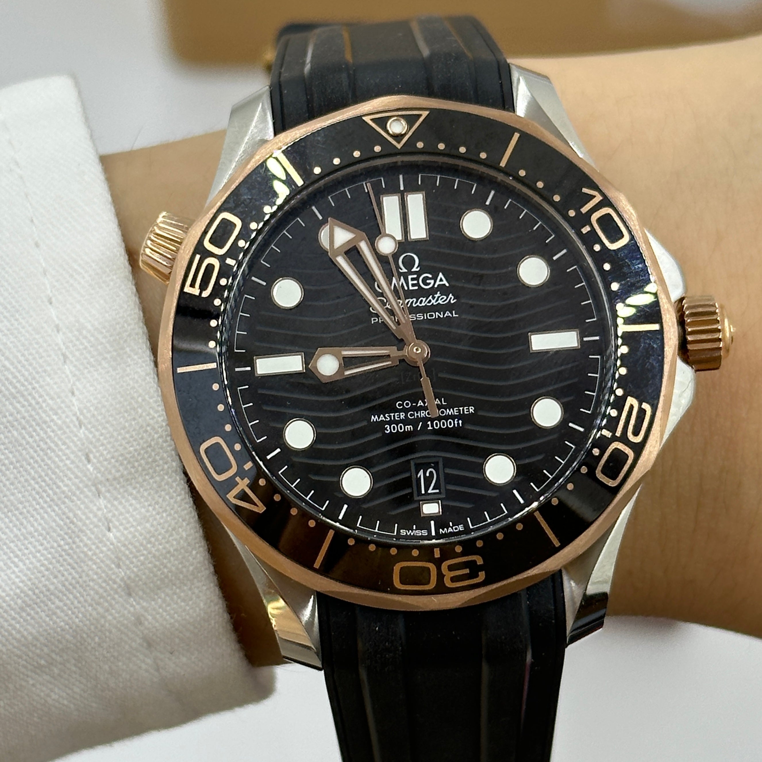 Omega Seamaster Diver 300M 210.22.42.20.01.002