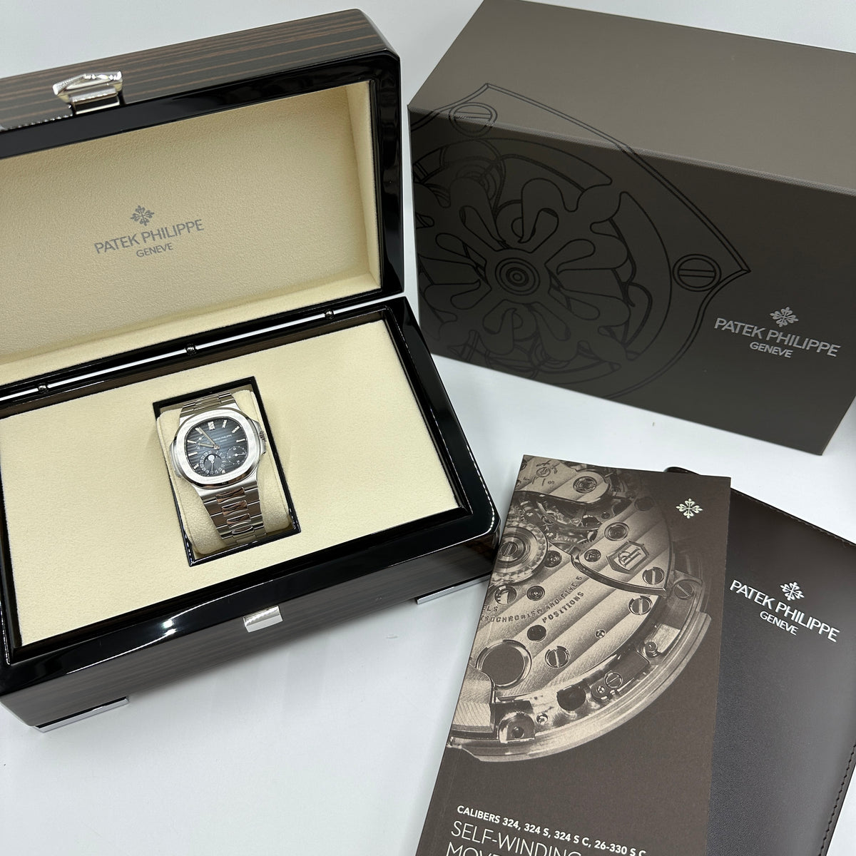 Patek Philippe Nautilus Watch 5712/1A-001 2026
