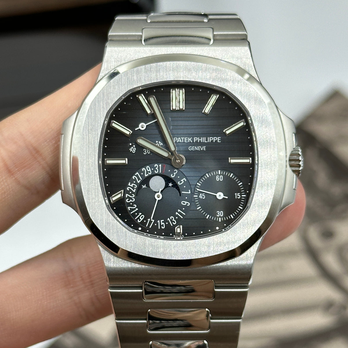 Patek Philippe Nautilus Watch 5712/1A-001 2026