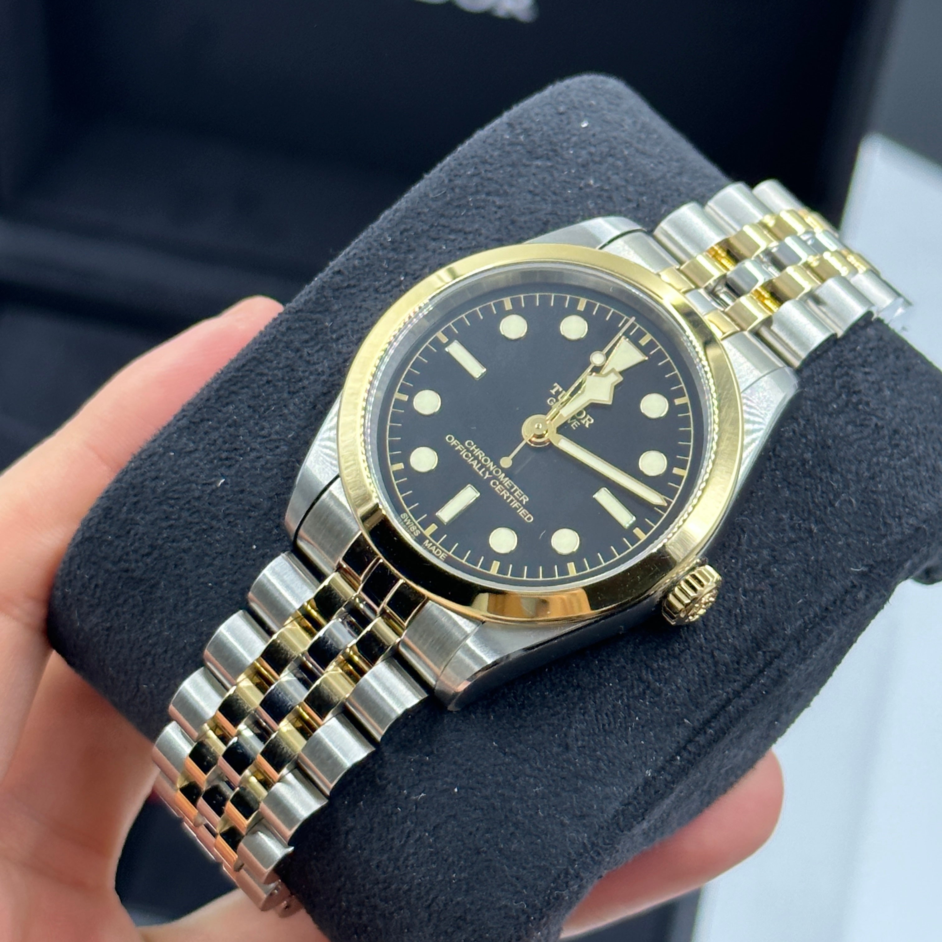 Tudor Black Bay 79643-0001 Black